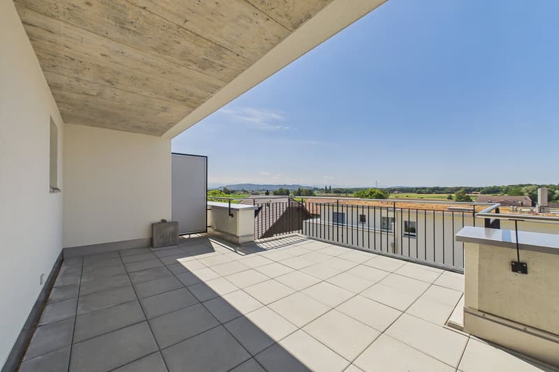 Moderne 4-Zimmer-Dachwohnung im Neubau in Gampelen (11)