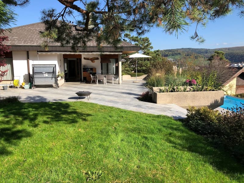 Villa mit Panoramablick & Einliegerwohnung (9)