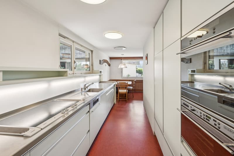 Wohnhaus und Bauland - Investition mit doppeltem Potenzial (3)