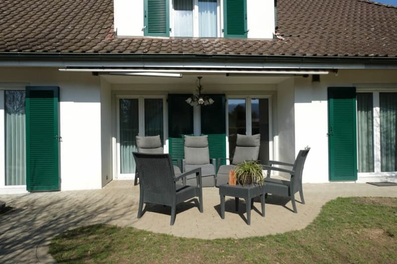 Maison unifamiliale avec grand jardin (18)
