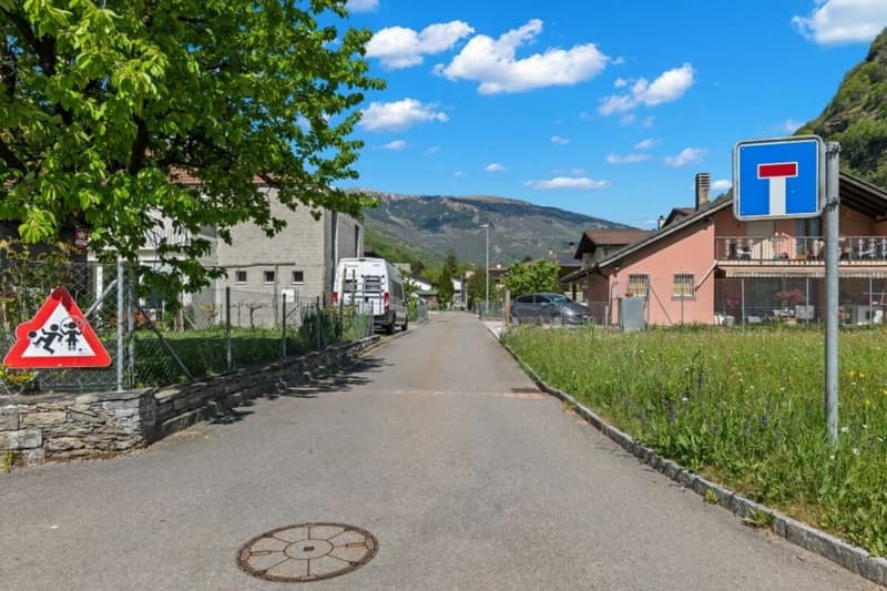 Wohnen an ruhiger Lage mit viel Privatsphäre im sonnigen Tessin (36)