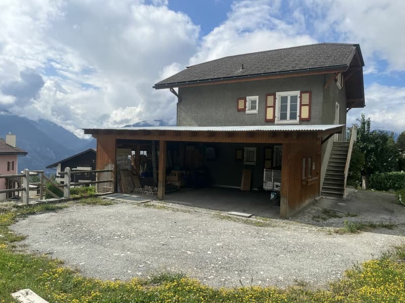 Einzigartig! Zweifamilienhaus im Skigebiet Crans-Montana/VS (4)