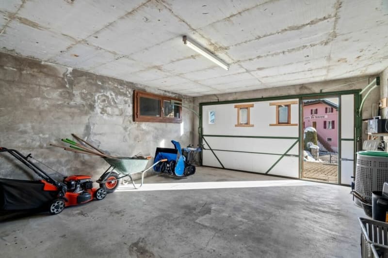 Einzigartig! Zweifamilienhaus im Skigebiet Crans-Montana/VS (28)