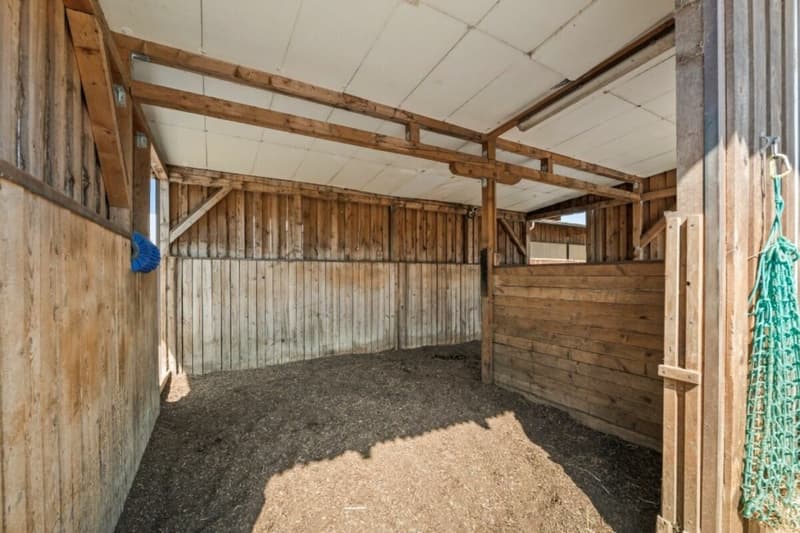 Aussergewöhnliches Landgut mit Reitanlage - eine Oase für Mensch und Pferd (68)