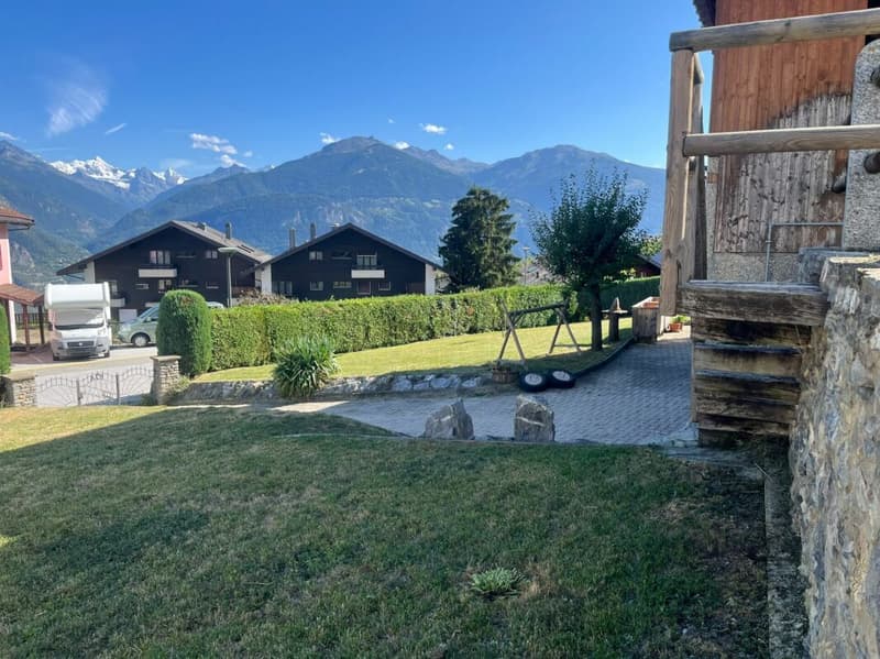 Einzigartig! Zweifamilienhaus im Skigebiet Crans-Montana/VS (6)