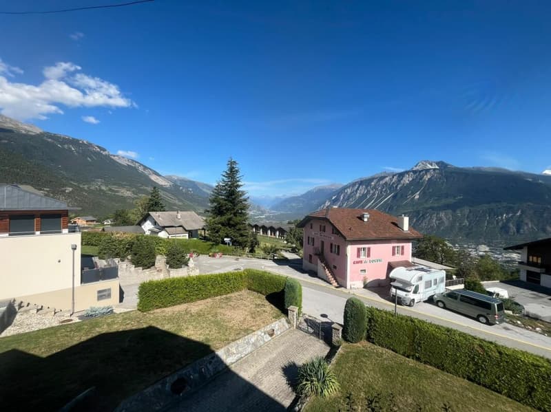 Einzigartig! Zweifamilienhaus im Skigebiet Crans-Montana/VS (5)