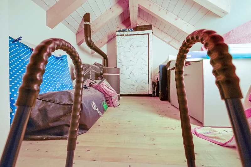 Ein Zuhause zum Verlieben - charmante Dachwohnung mit Sichtbalken (13)
