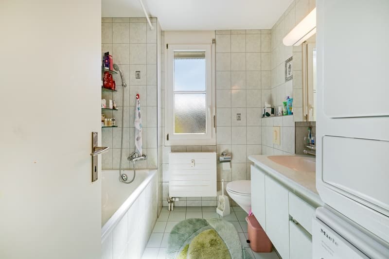 Ein Zuhause zum Verlieben - charmante Dachwohnung mit Sichtbalken (10)