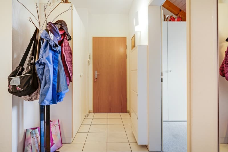 Ein Zuhause zum Verlieben - charmante Dachwohnung mit Sichtbalken (12)