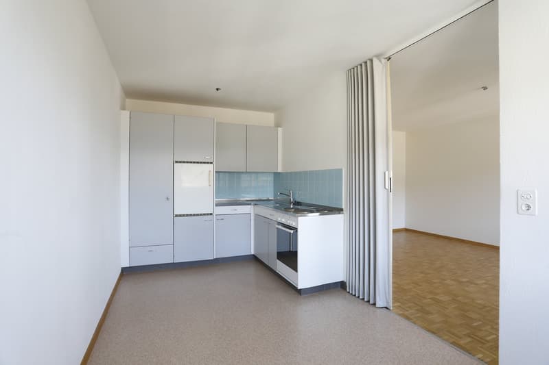 Ihre erste eigene Wohnung? (13-1603) (4)
