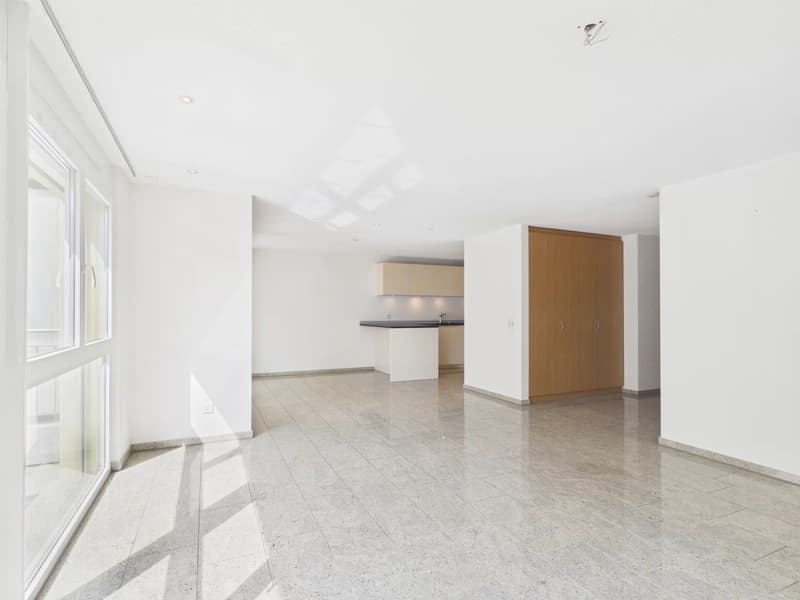 Abitare con stile con loggia in un quartiere popolare a Visp (5)