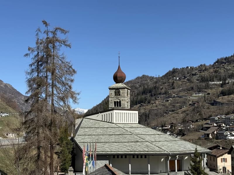 Einzigartige Dachwohnung mit Alpenpanorama nahe Zermatt (13)
