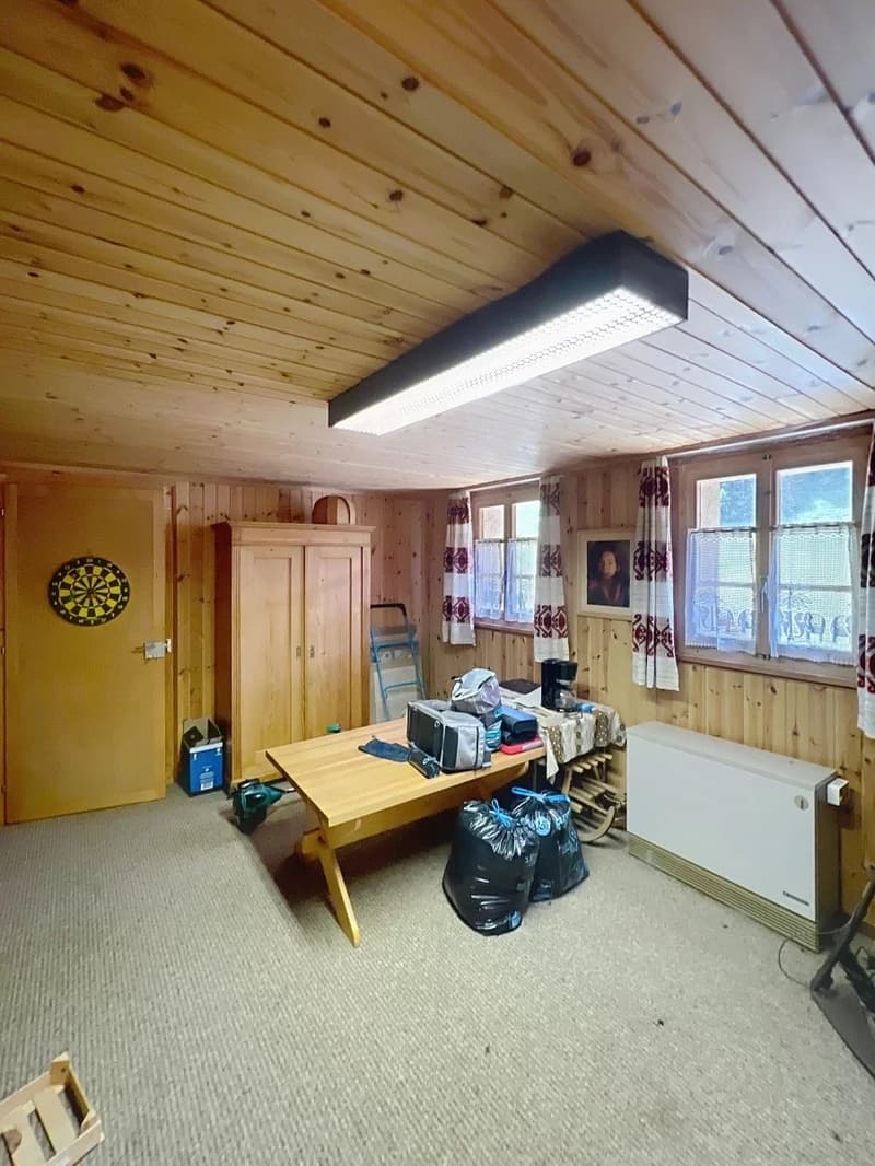 Charmantes Chalet über den Dächern von Binn (12)