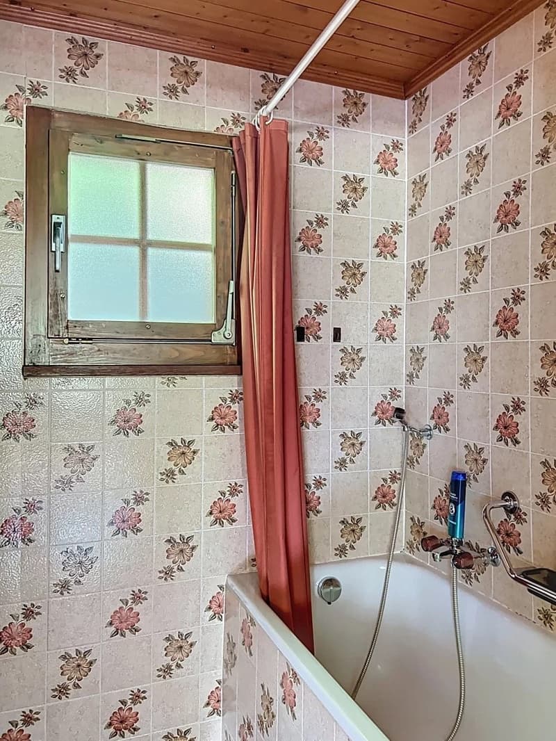 Charmantes Chalet über den Dächern von Binn (10)