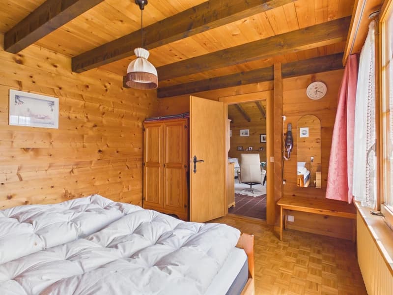 Exklusives Chalet an sonniger Aussichtslage in Ernen (10)