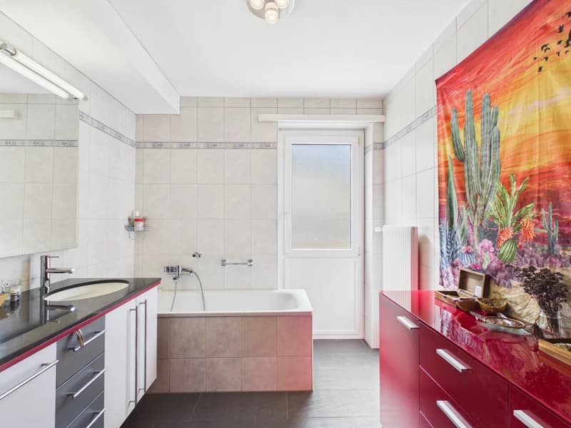 Urban leben in Visp – Moderne 3.5-Zimmerwohnung mit Charme (7)