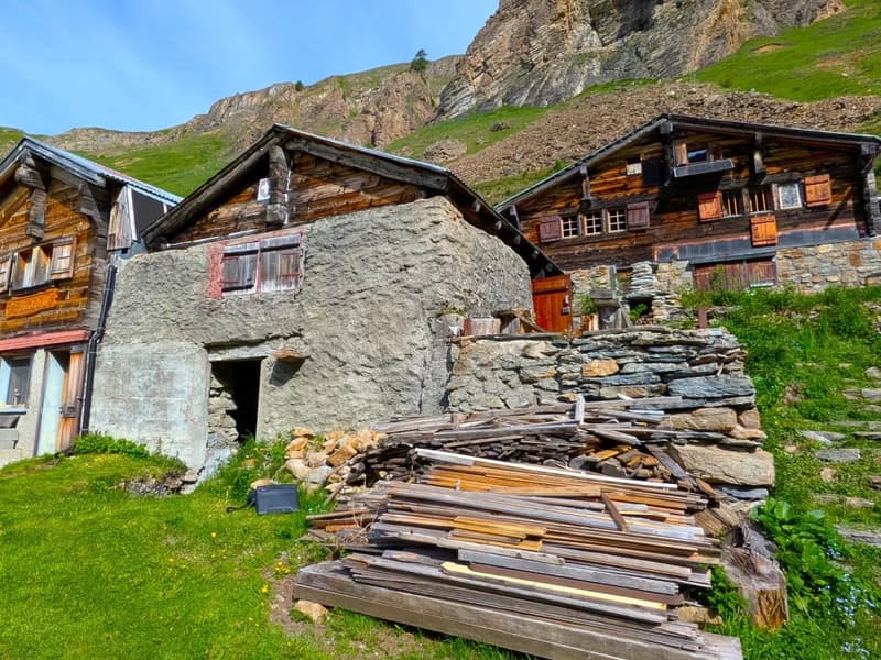 Alphütte auf ca. 2'000 m ü. M. auf der Bachalpe (10)