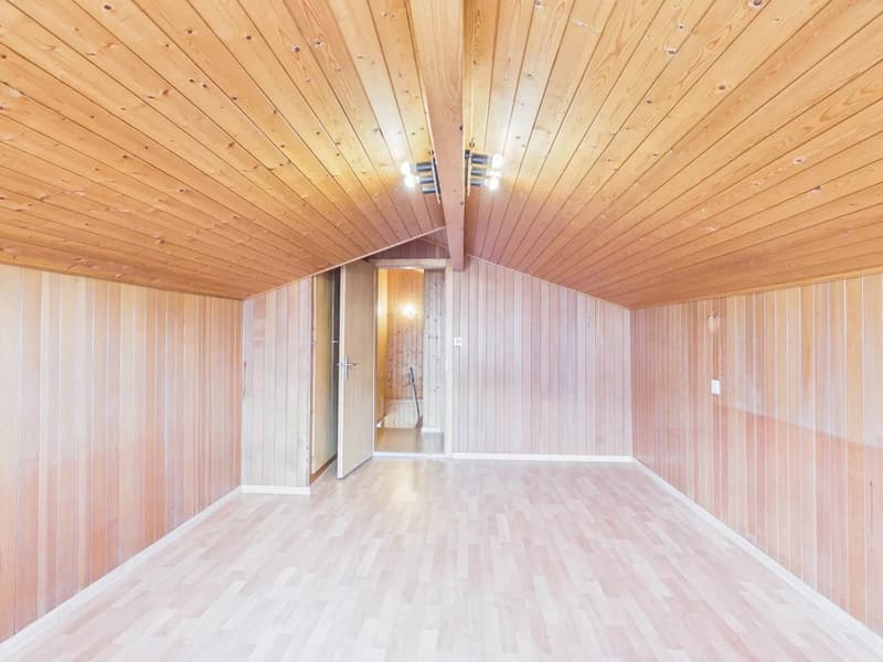 Einfamilienhaus mit Stall in Zeneggen (8)
