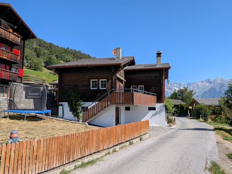 Einfamilienhaus mit Stall in Zeneggen (6)
