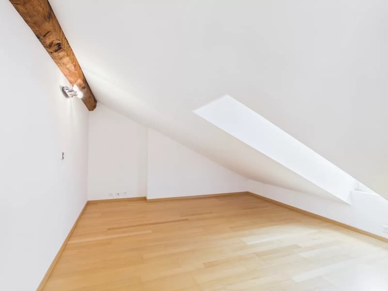 Stilvolle Duplexwohnung mit Galerie im Herzen von Glis (18)
