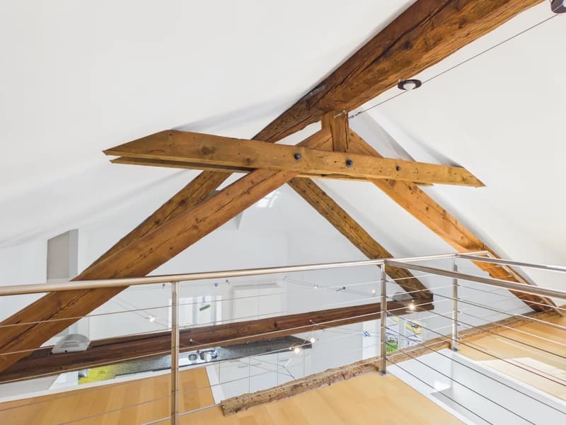 Stilvolle Duplexwohnung mit Galerie im Herzen von Glis (15)