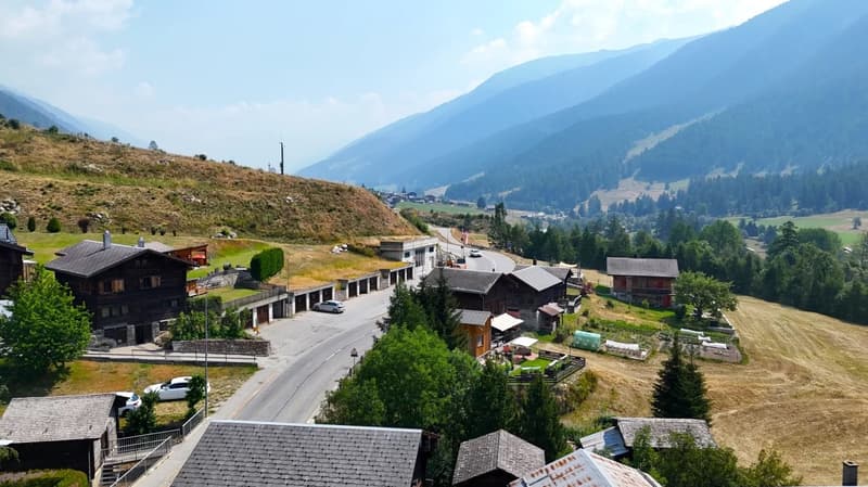 Charmantes Zweifamilienhaus an sonniger Lage im Goms (21)