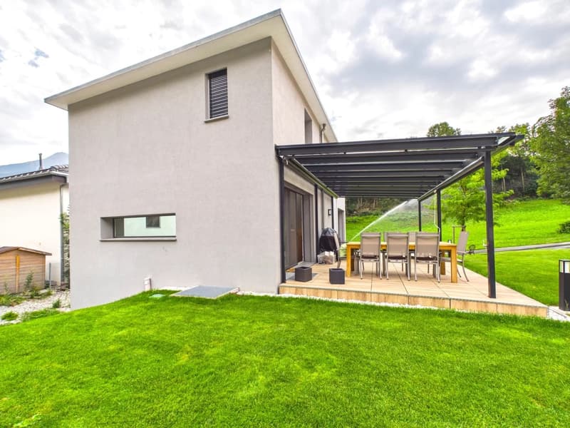 Modernes Einfamilienhaus in idyllischer Naturlage (11)