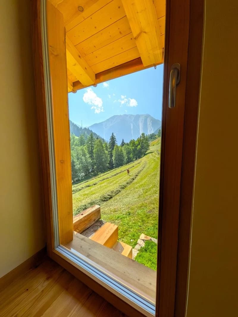 Hochwertig ausgebaute Stall-Scheune im Binntal (10)