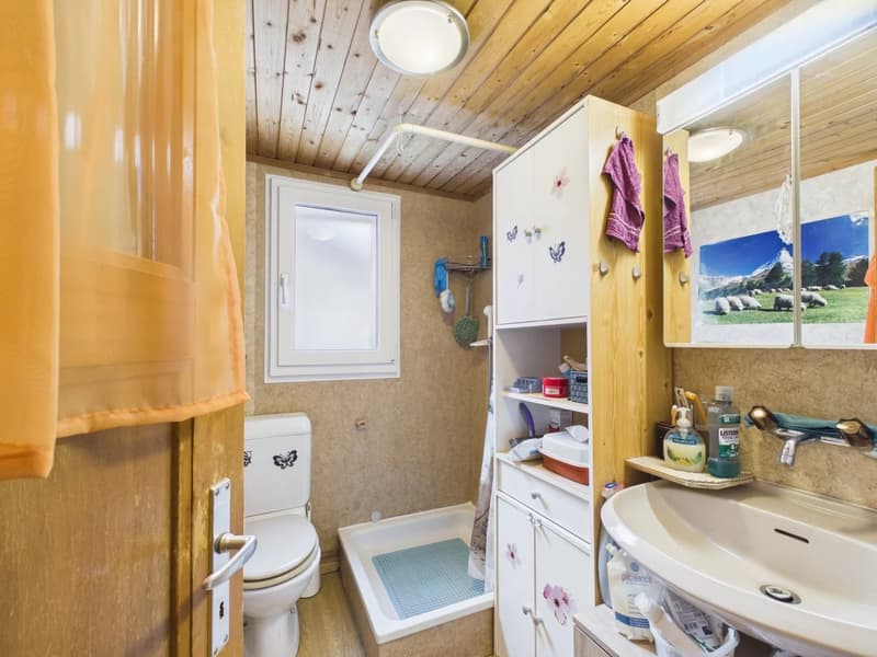 Traditionelles Walliserhaus mit Charme und Potenzial (8)