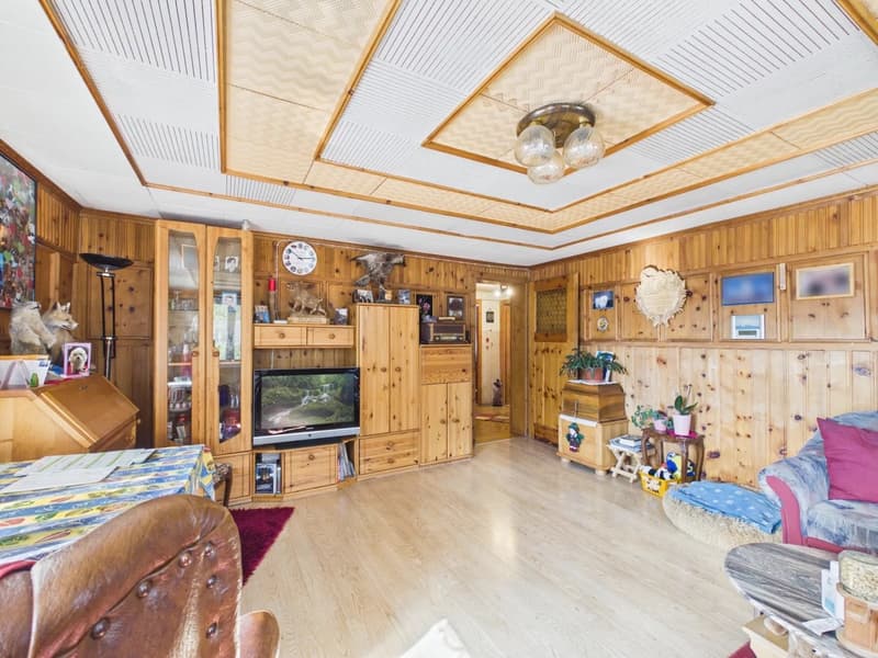 Traditionelles Walliserhaus mit Charme und Potenzial (13)