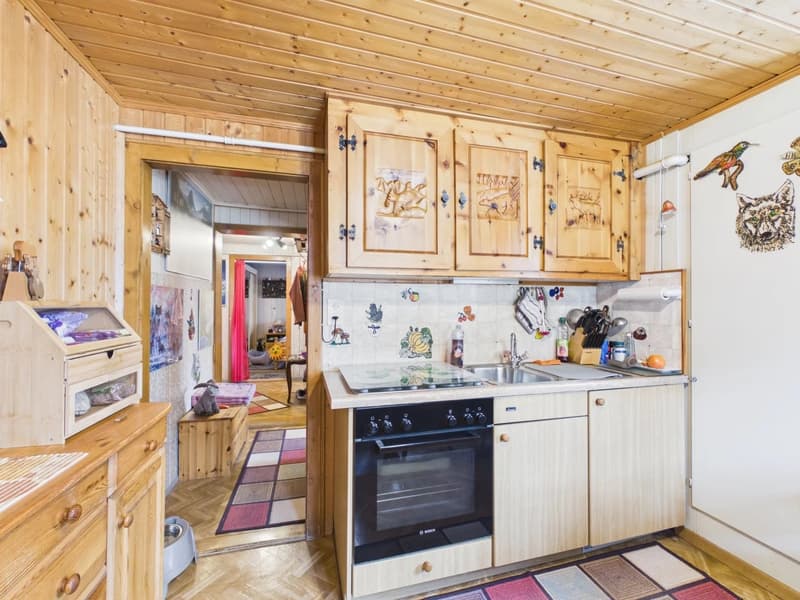 Traditionelles Walliserhaus mit Charme und Potenzial (9)