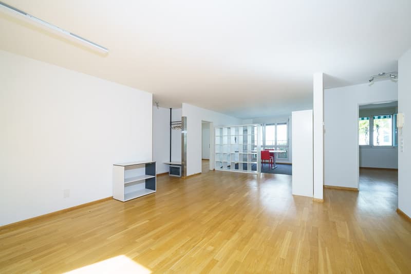Moderne Büroräume an zentraler Lage Binningen (3)