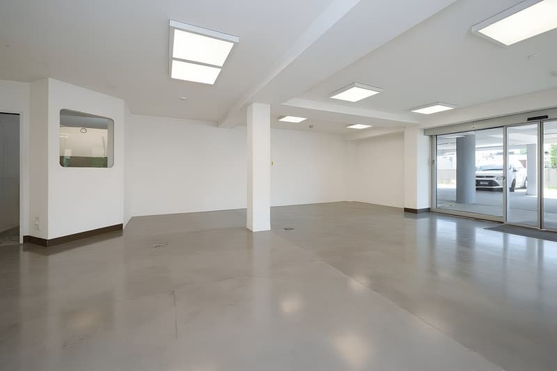 Commercial / retail space in central location in Füllinsdorf (6)