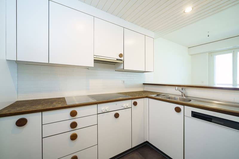 Ruhig gelegene 4-Zimmer-Wohnung in Biel-Benken (5)