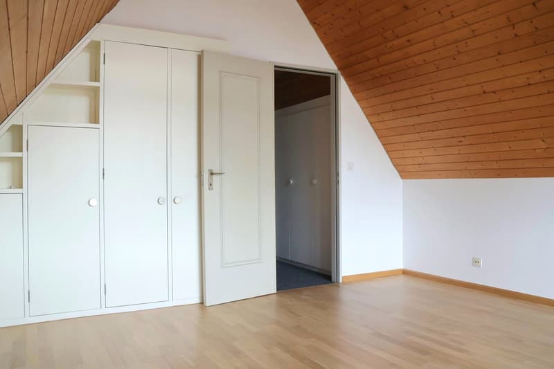 Charmante 3-Zimmer-Maisonette-Wohnung in Biel-Benken (6)