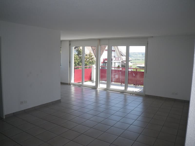Schöne 4.5-Zimmerwohnung in Bettlach, 2. Obergeschoss (2)