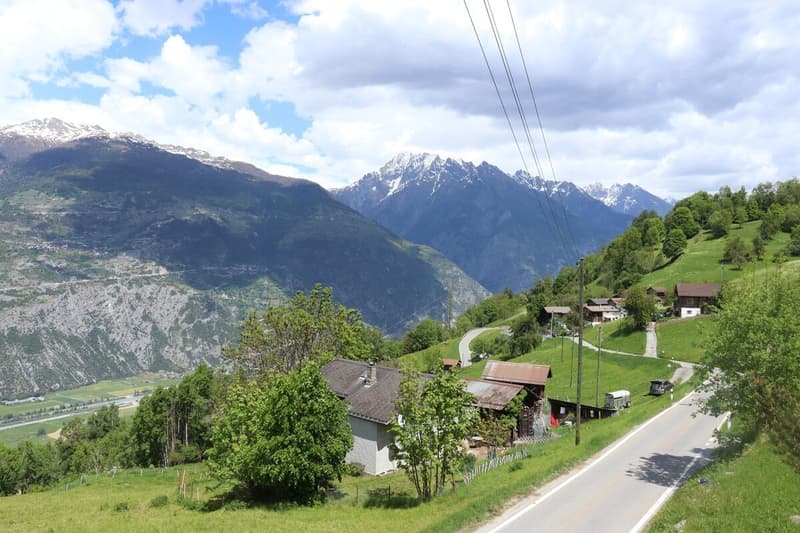Affascinante casale vallesano con panorama e garage a Oberems (9)