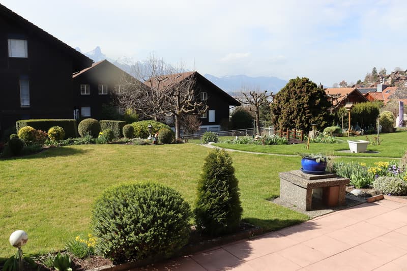 Maisonette-Traum mit Seesicht & Cheminee - Wohnen am Thunersee (2)