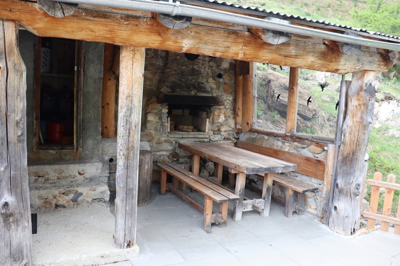 Alpine Idylle pur - naturverbundener Rückzugsort auf der Bachalp (VS) (2)