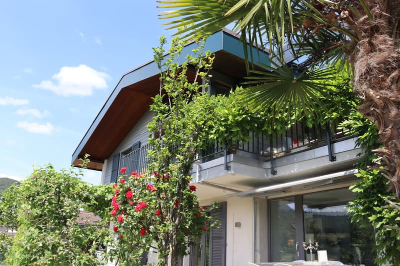 Exklusives Einfamilienhaus an bevorzugter Wohnlage in Faulensee (1)