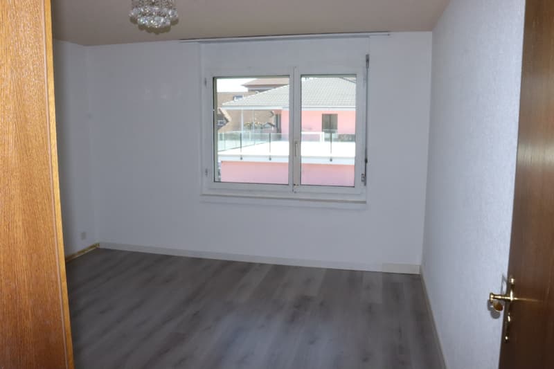 Grosse 4.5 Zimmerwohnung an sensationeller Lage (8)
