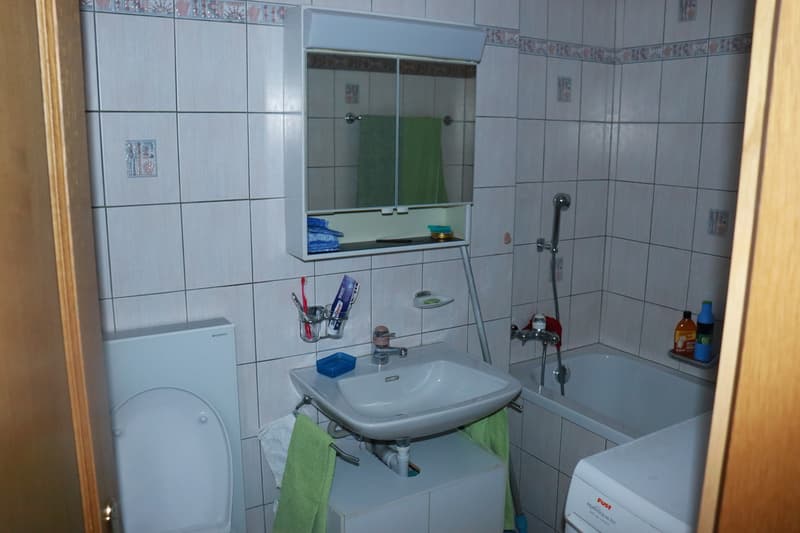 Zentrumsnahe 4.5-Zimmer-Wohnung mit Garage und Lift in Glis! (9)