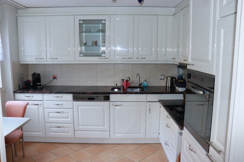 Maisonette-Traum mit Seesicht & Cheminee - Wohnen am Thunersee (6)