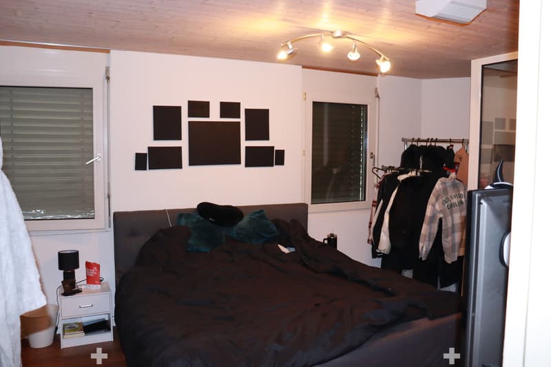 Charmante 3.5-Zimmer-Wohnung mit Einstellhallenplatz in Interlaken! (5)