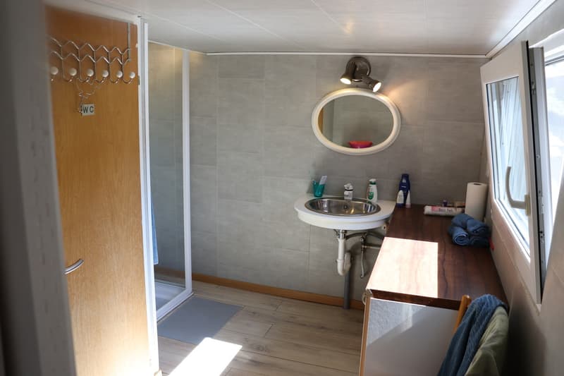 Hübsches Campinghaus in idyllischer Lage bei La Neuveville! (7)