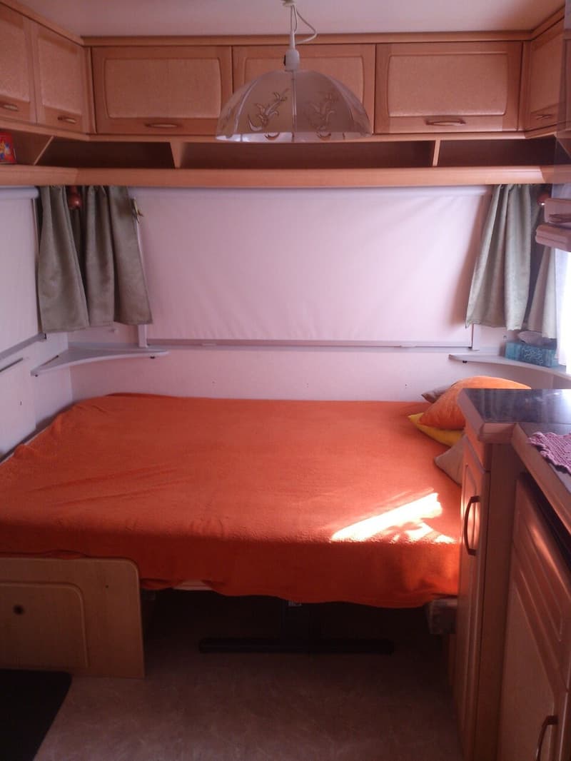 Charmantes 2.5-Zimmer-Campinghaus mit Sonnenterrasse in Raron VS (8)