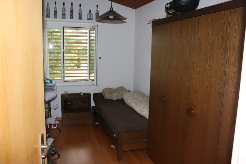 5.5-Zimmer-Einfamilienhaus mit grossem Garten und Wohlfühlcharme! (12)