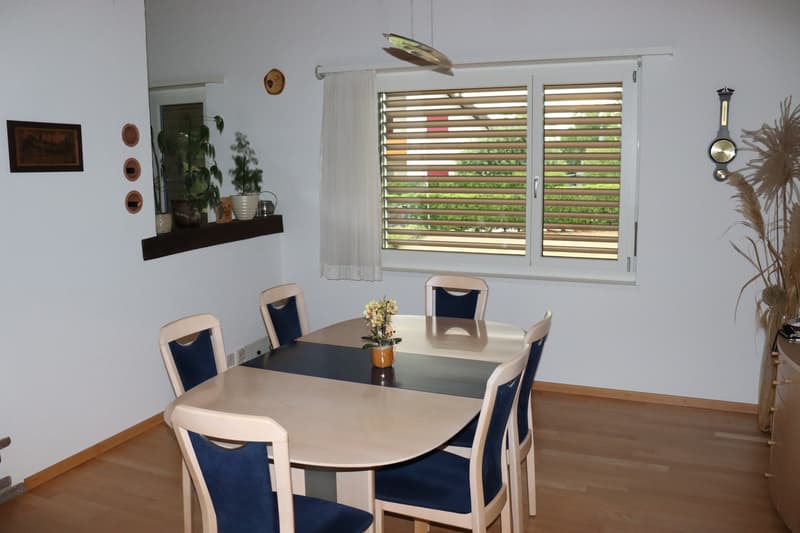 5.5-Zimmer-Einfamilienhaus mit grossem Garten und Wohlfühlcharme! (4)