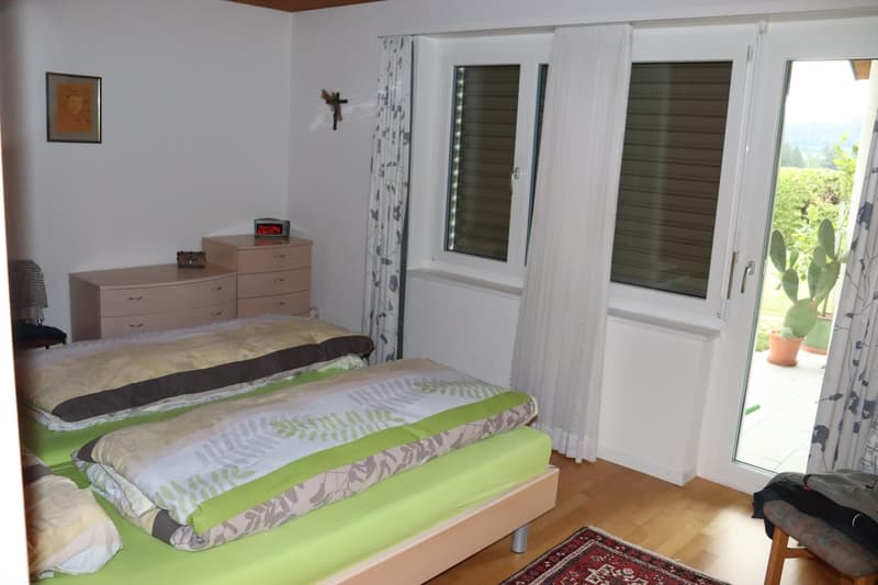 5.5-Zimmer-Einfamilienhaus mit grossem Garten und Wohlfühlcharme! (9)