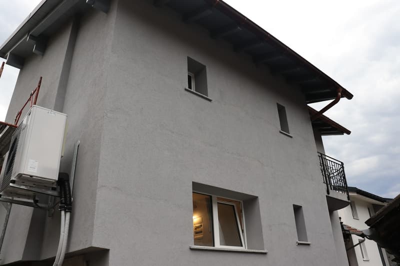 Charmantes Zweifamilienhaus im Herzen von Salgesch (2)